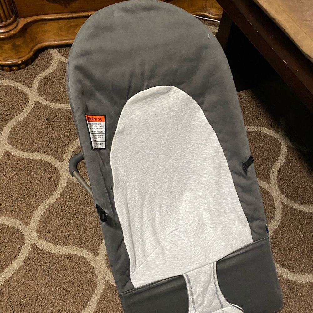 Baby bouncer